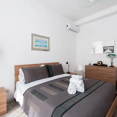 A Casa Di Vania - Downtown Apartment *